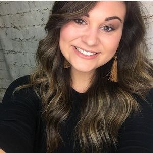 Meet your Posher, Chandler